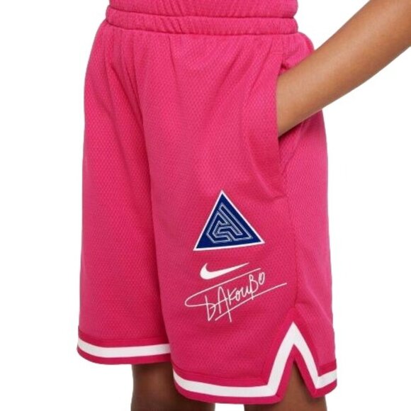 giannis antetokounmpo shorts nike